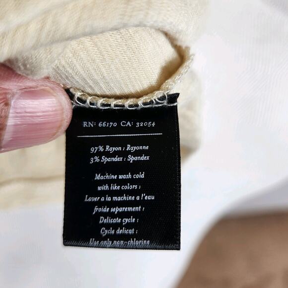 Deletta Anthropologie Ascending Roses Top Cream Grey Motif Women's Small‎ - Picture 9 of 10